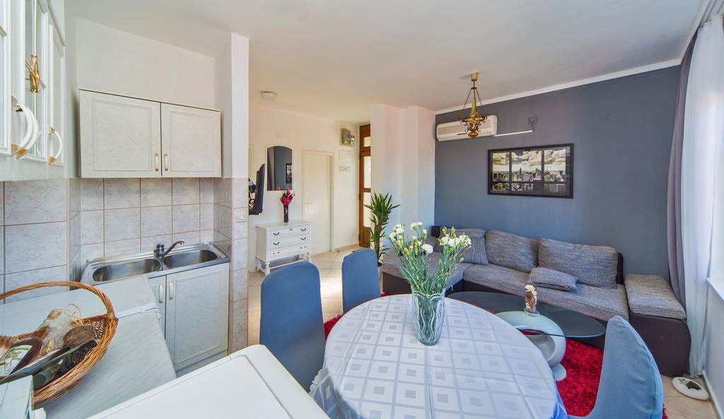 Apartment Marija Кавтат Екстериор снимка